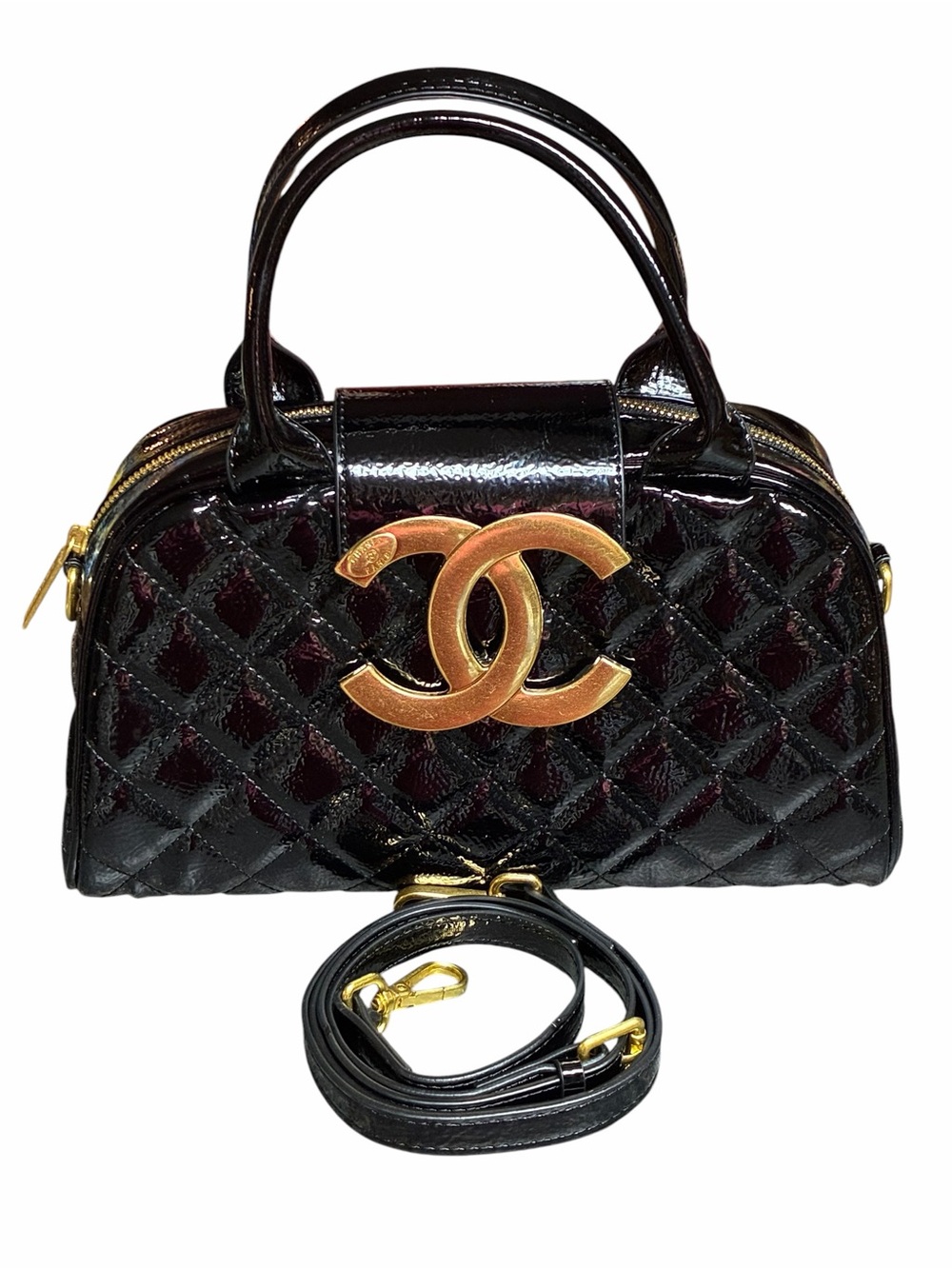 Double C Black Patent Leather Bowler Bag Giant Gold - Tone Metal Logo With Strap